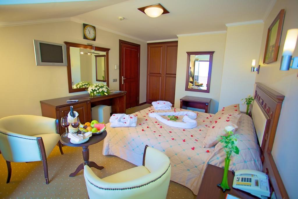 Anzer Beach Hotel Kumburgaz Habitación foto
